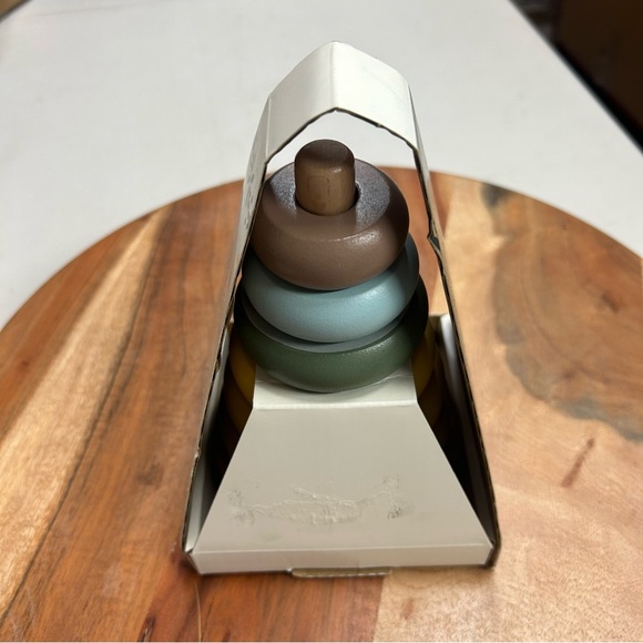 Hearth & Hand with Magnolia Toy Rainbow Wooden Ring Stacker 7pc NEW WITH DEFECT - Picture 7 of 9